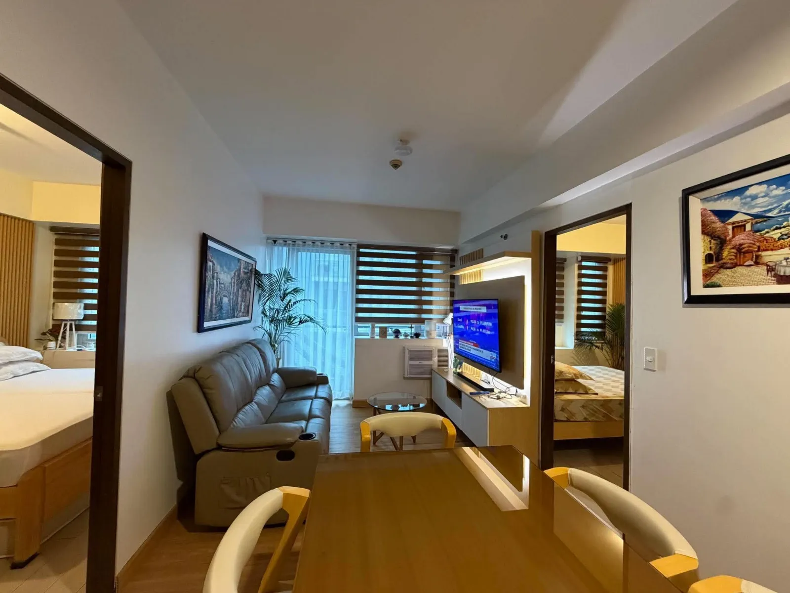 One Palm Tree Villas Newport