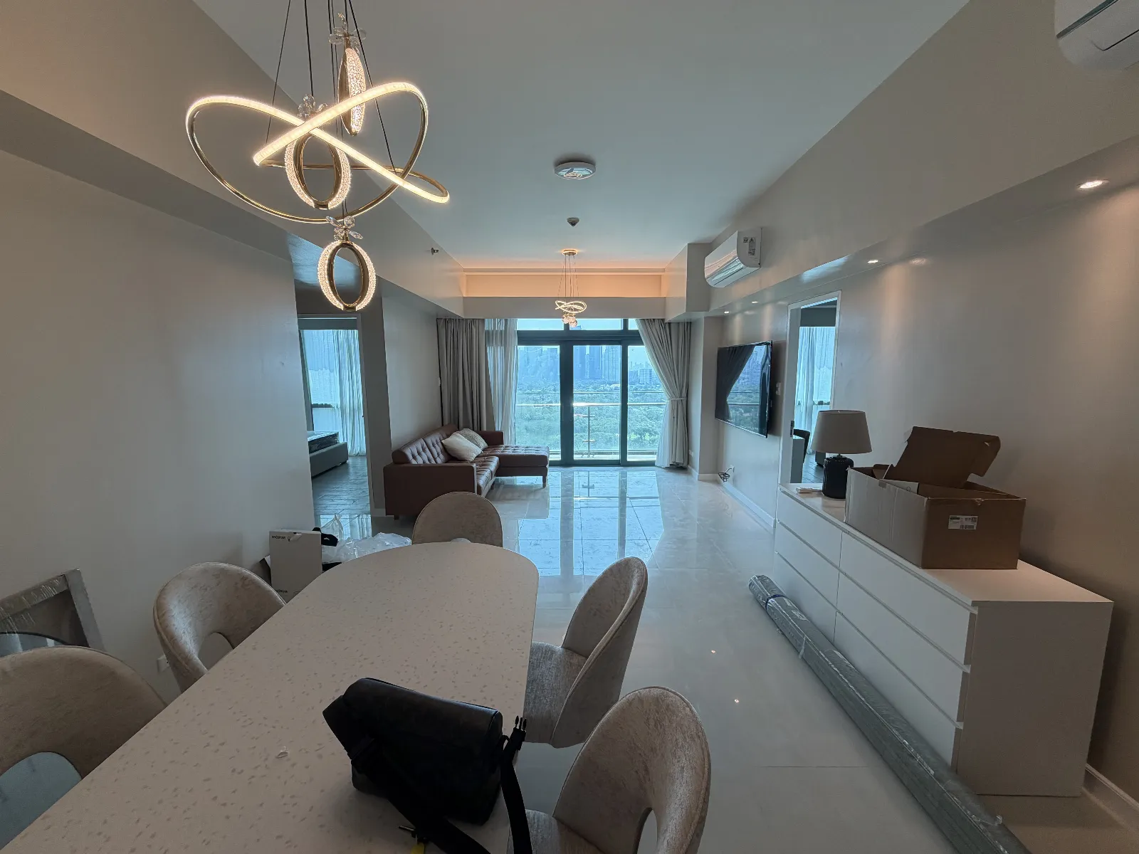 Eight Forbes town road condo